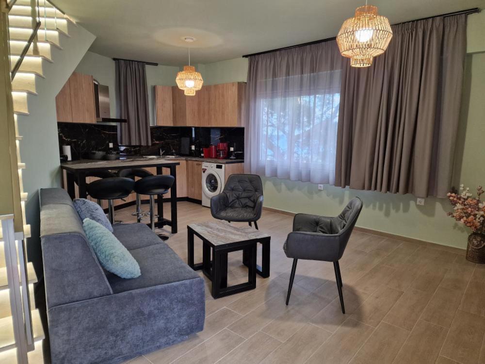 Solymar Prive Lägenhet Archangelos  Exteriör bild